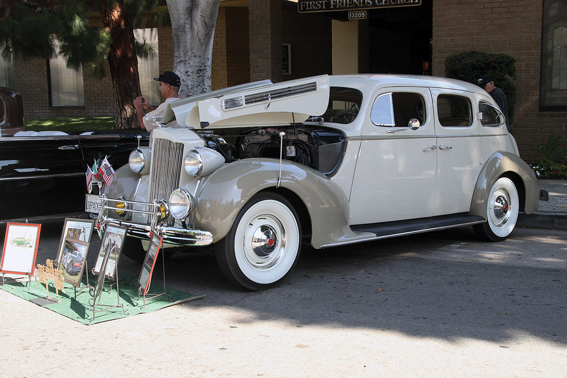 ’38 Packard 4-door touring sedan