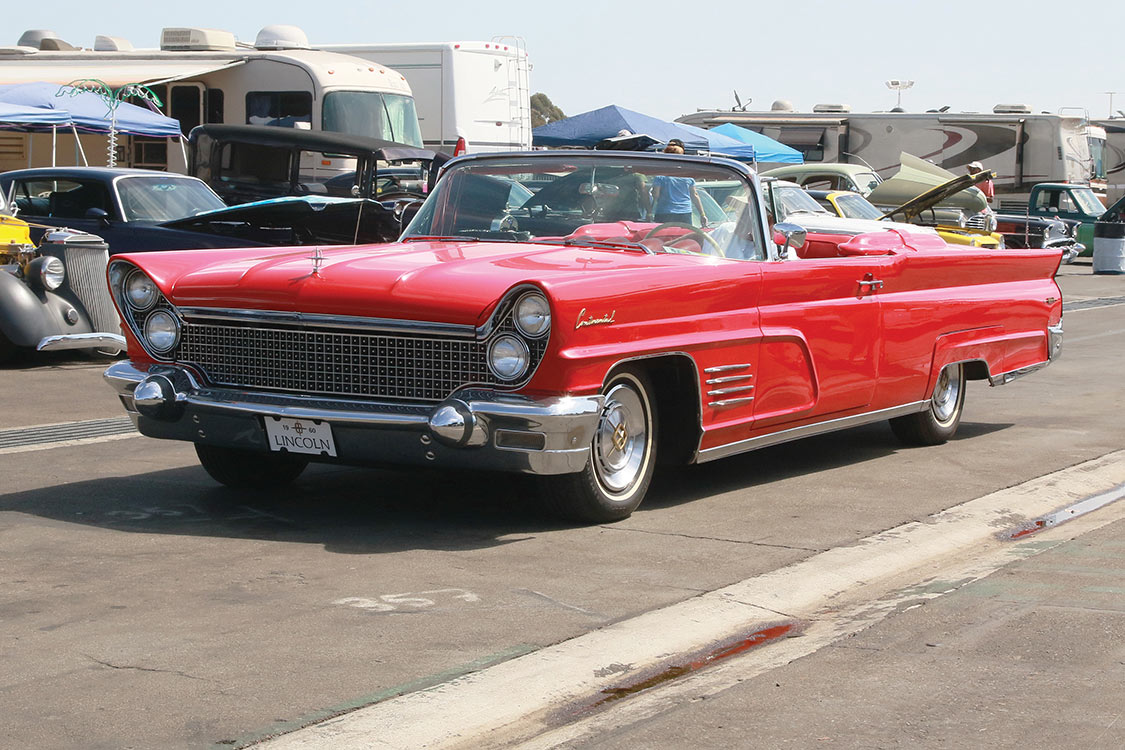  ’60 Lincoln Continental convertible