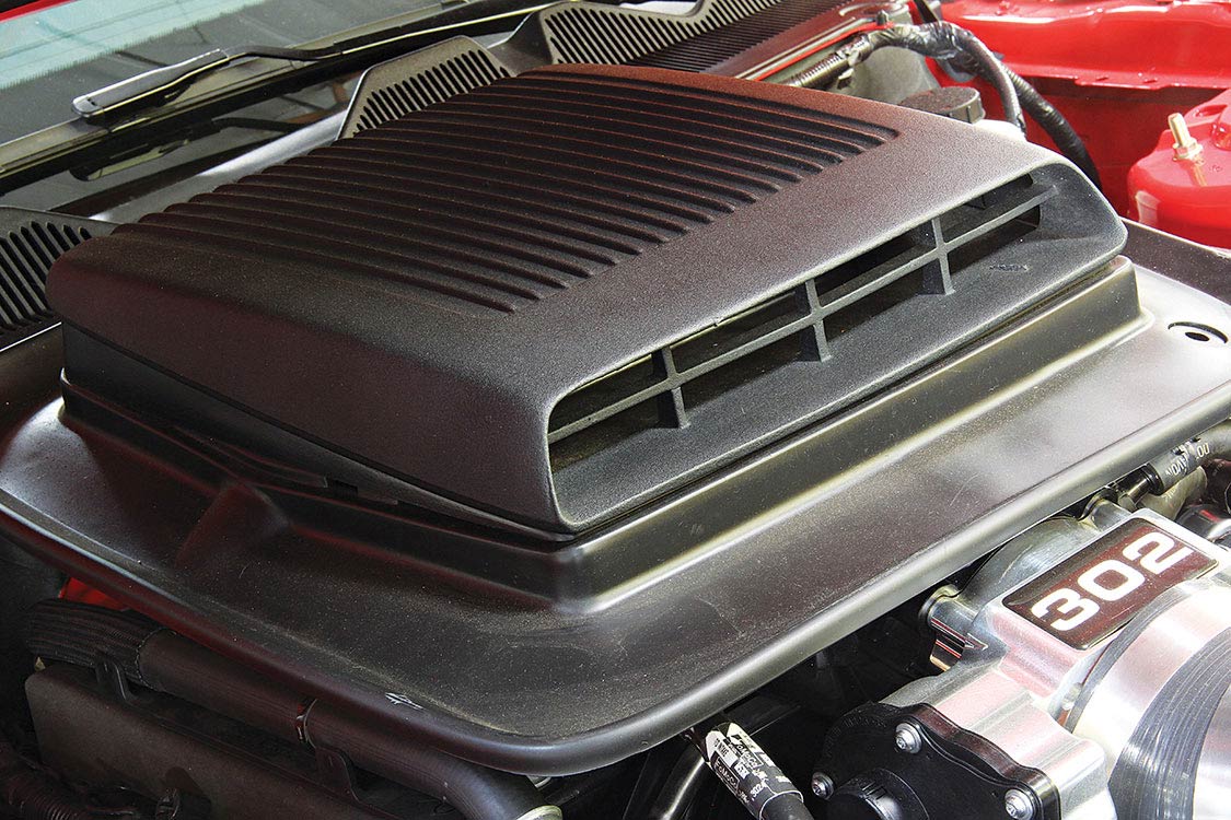 Engine of Mustang