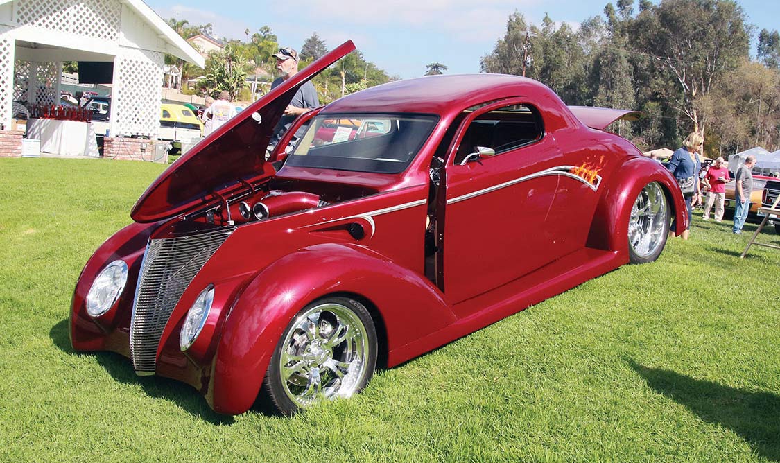 ’37 Ford Coupe