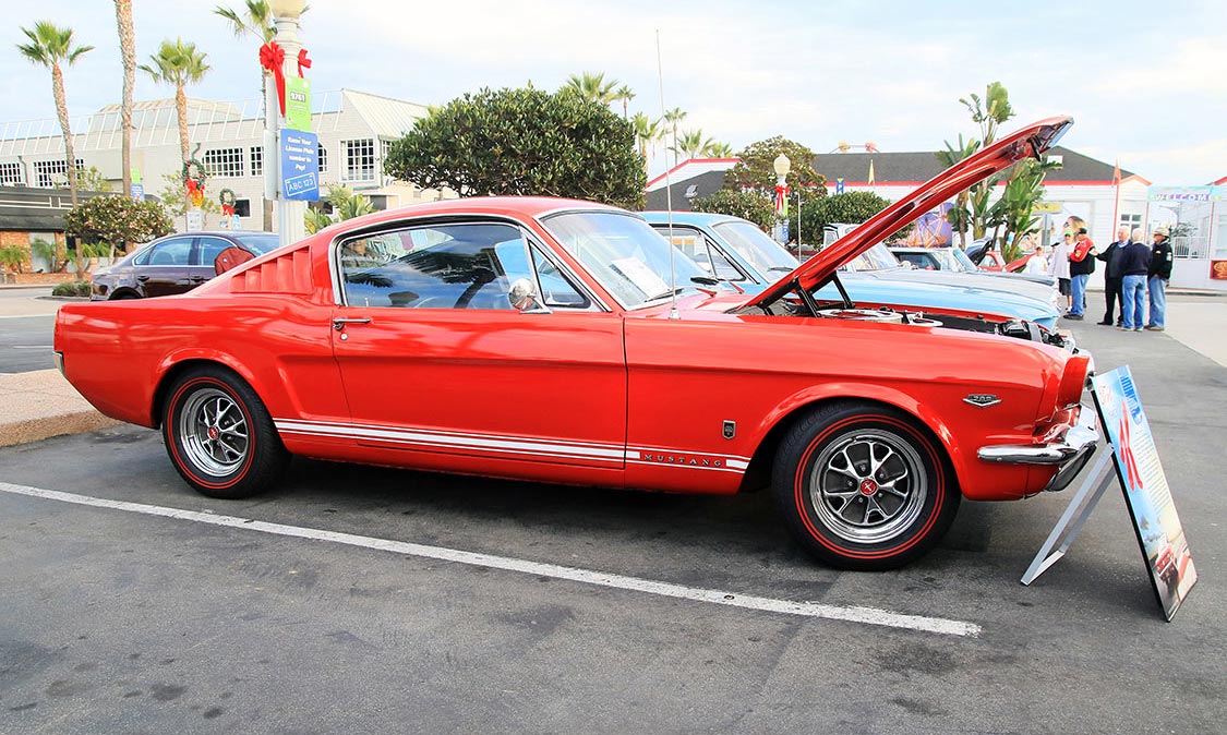 ’66 Mustang GT with 289 power 