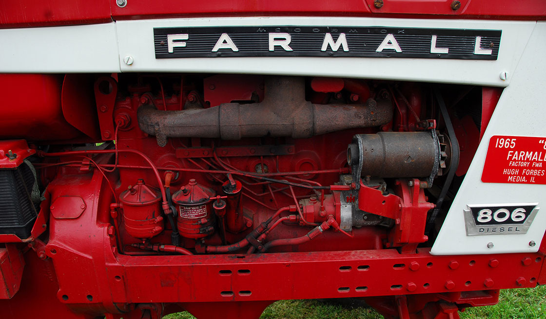 1965 FARMALL 806