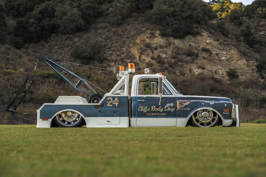 LT4-Powered 1970 Chevy C30 Wrecker