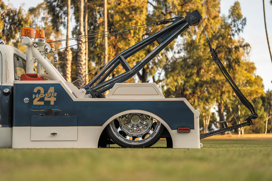 LT4-Powered 1970 Chevy C30 Wrecker