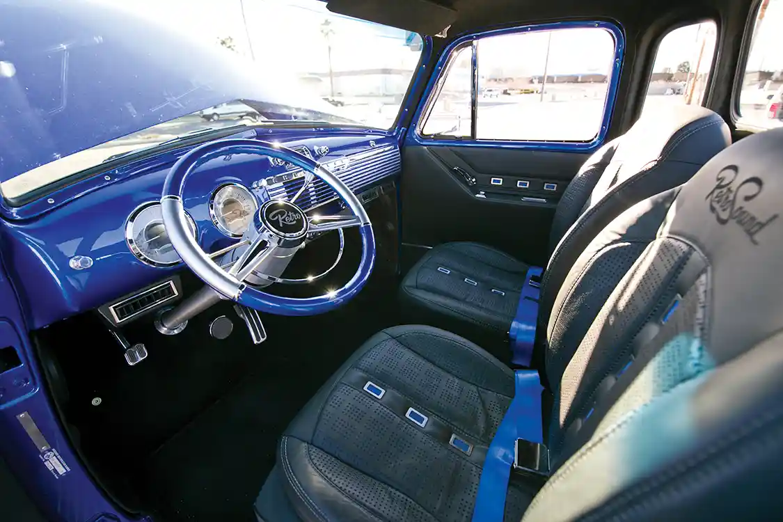 1952 Chevy 3100 Retro-Mod