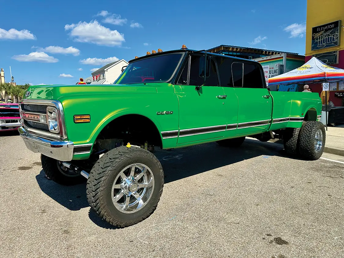 Cruisin’ The Coast