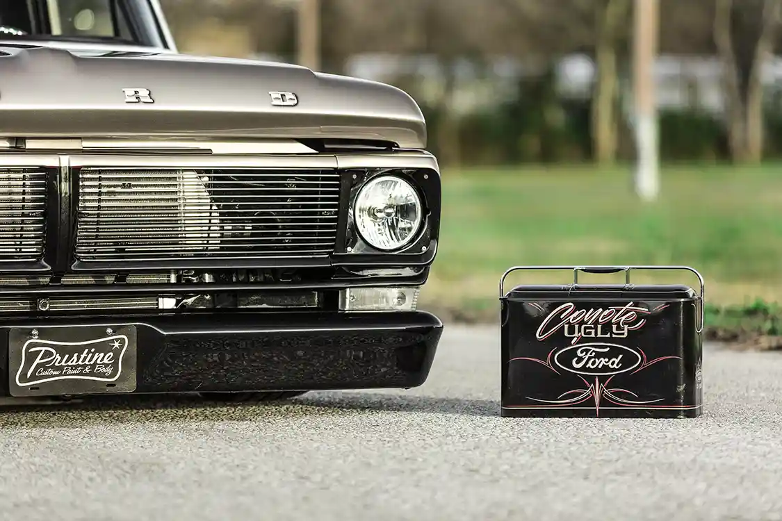 Ford F-100