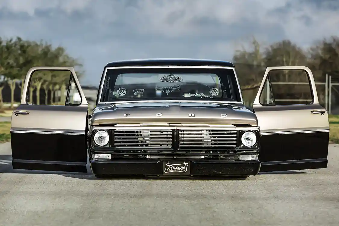 Ford F-100