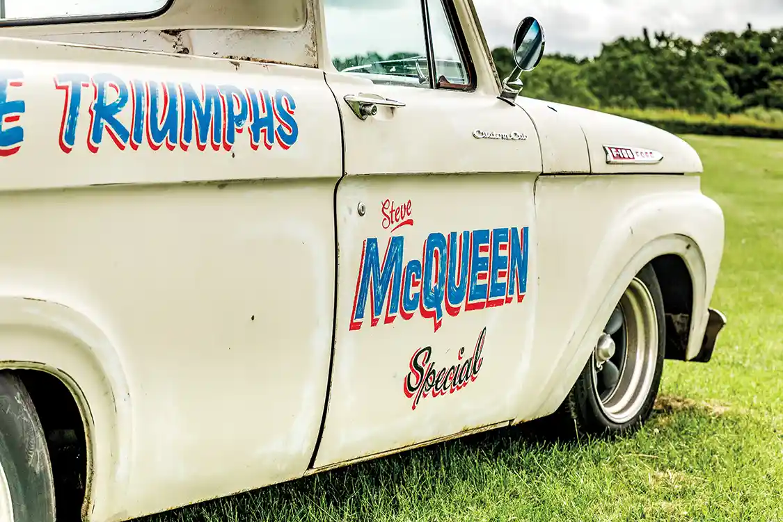 Double Dose of F100 Unibody Style From the UK