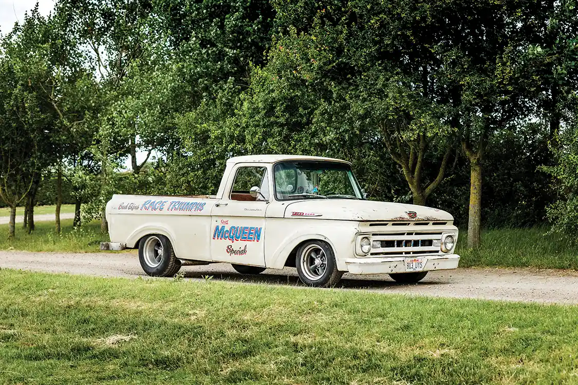 Double Dose of F100 Unibody Style From the UK