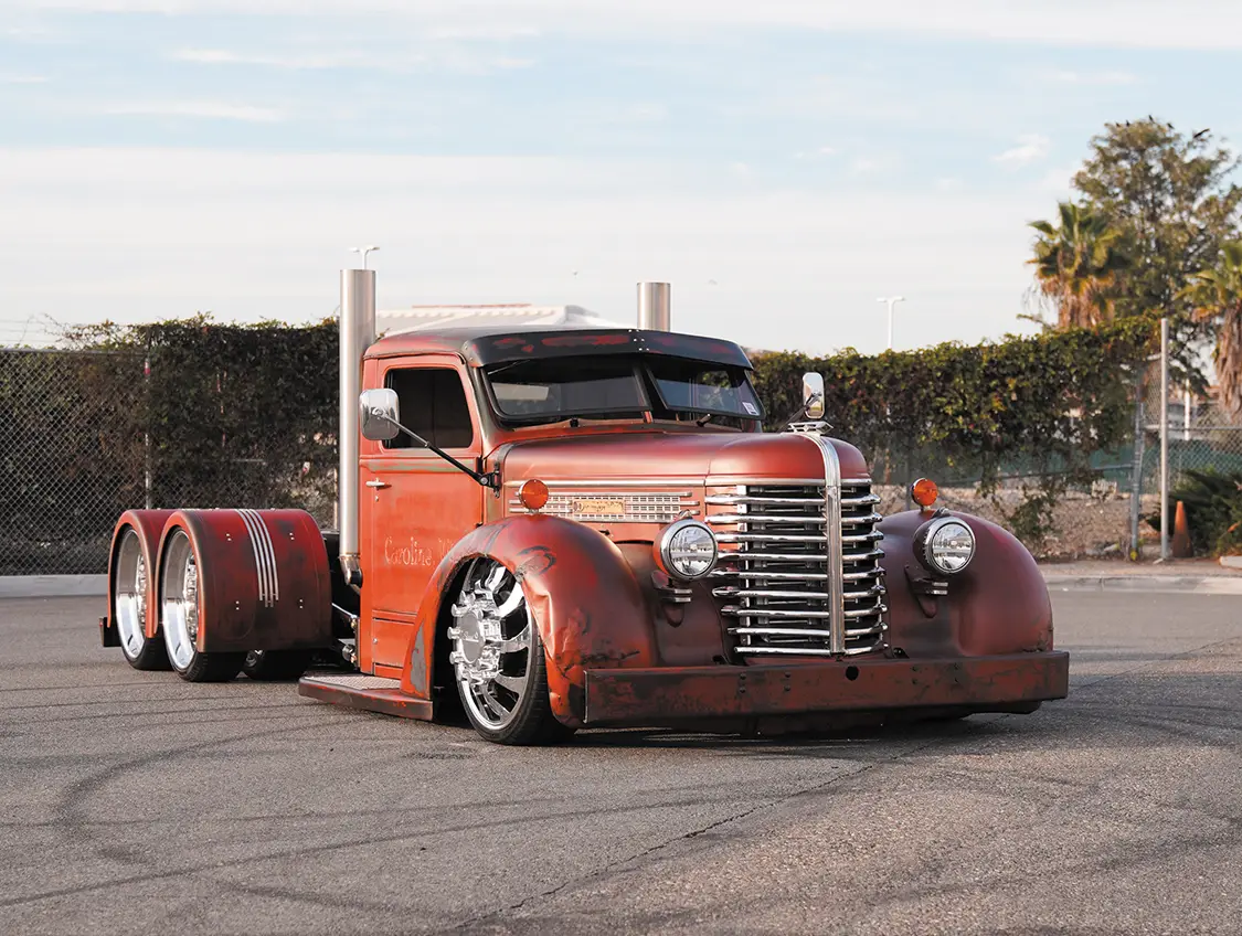1948 Diamond T Cummins 