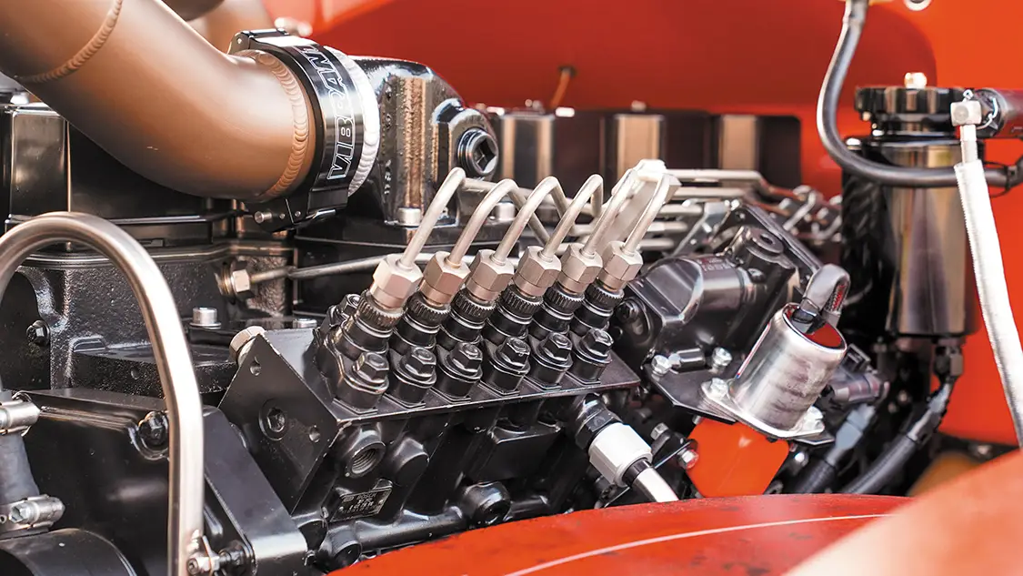 1948 Diamond T Cummins 