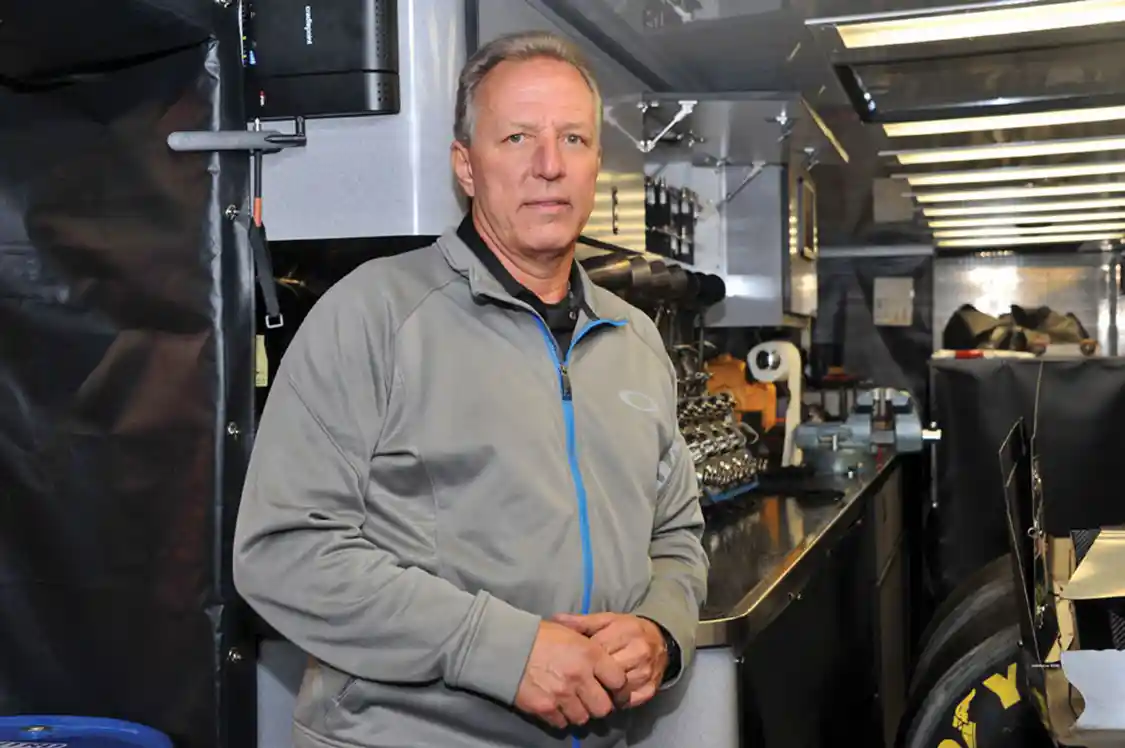 Honoring the Crew Chiefs Behind Nitro Funny Car History