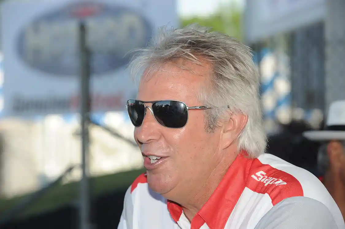 Honoring the Crew Chiefs Behind Nitro Funny Car History