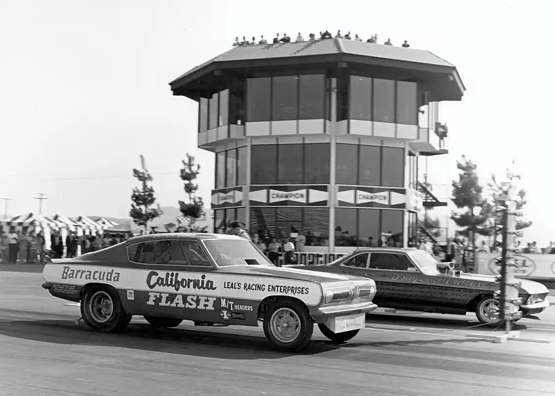 Funny Car Racing 