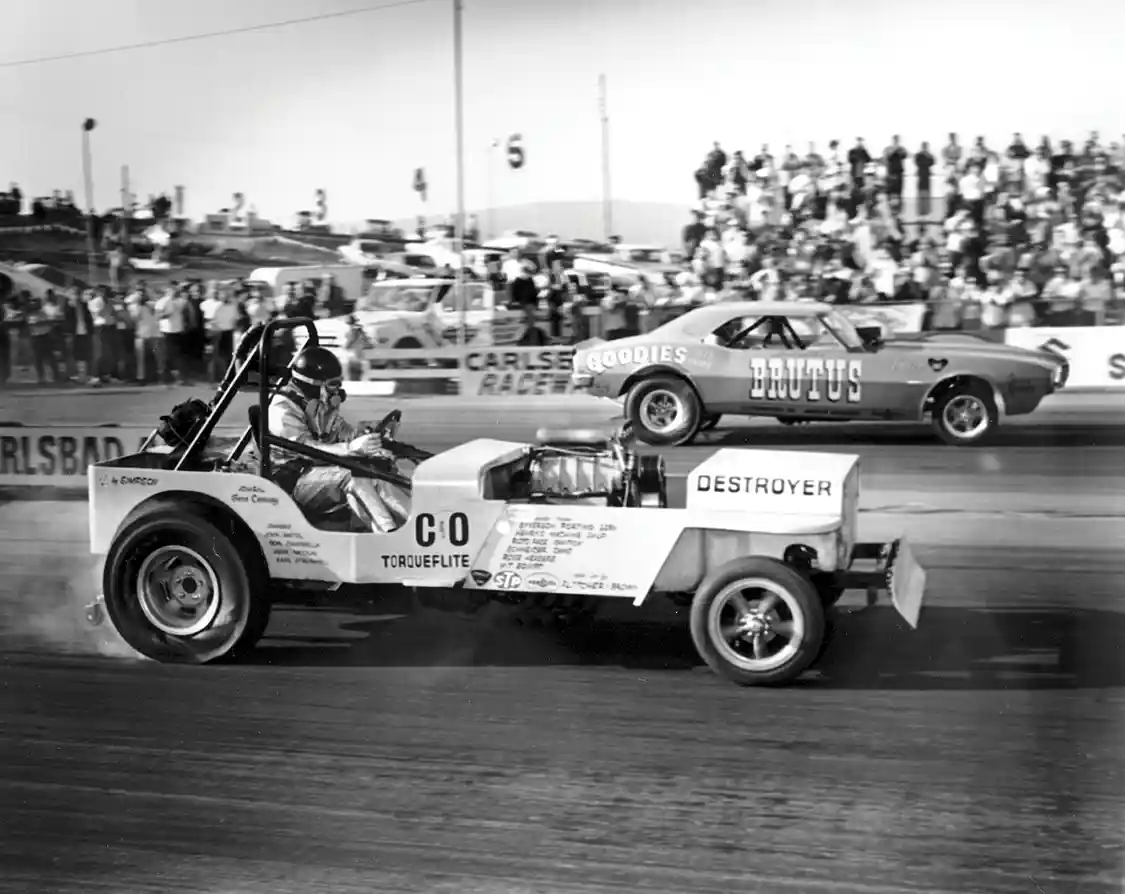 Funny Car Racing 