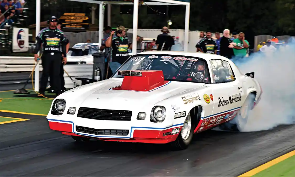 Nostalgia drag racing