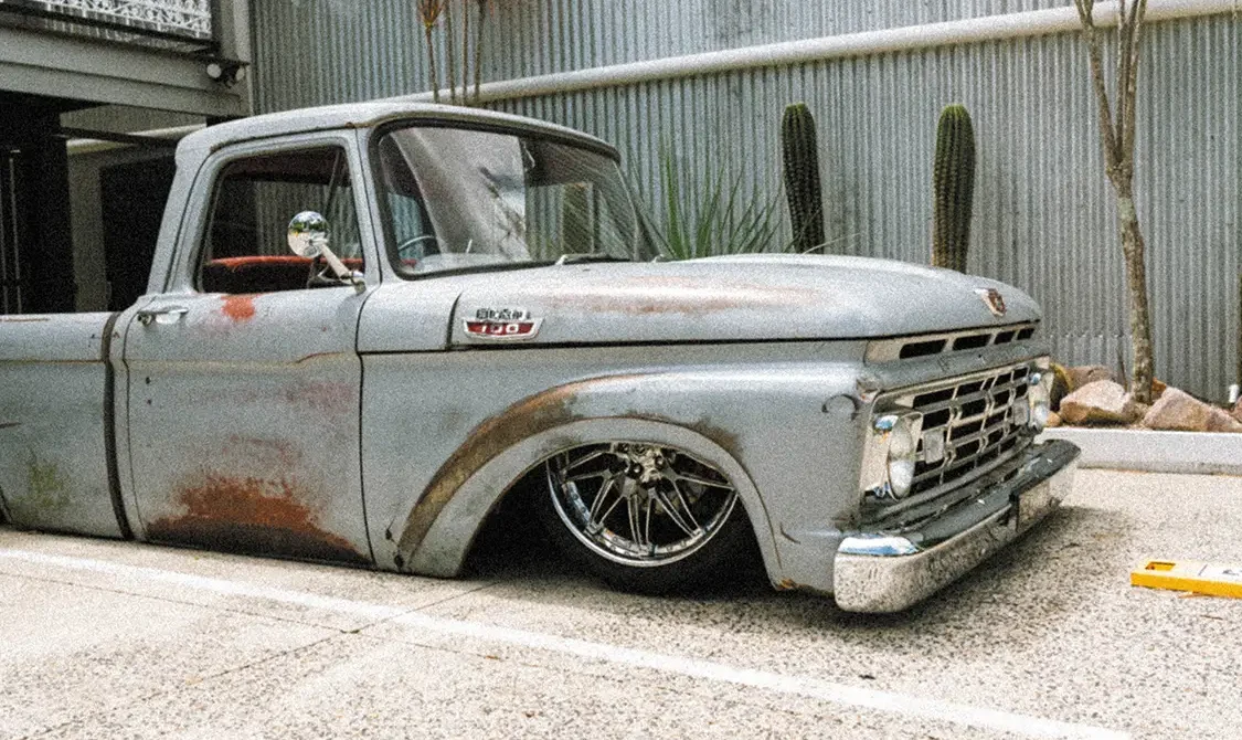 Ford F-100